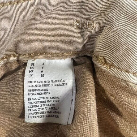 American Eagle AEO Twill Midi Super Stretch Shorts Sz 6 - Picture 11 of 11